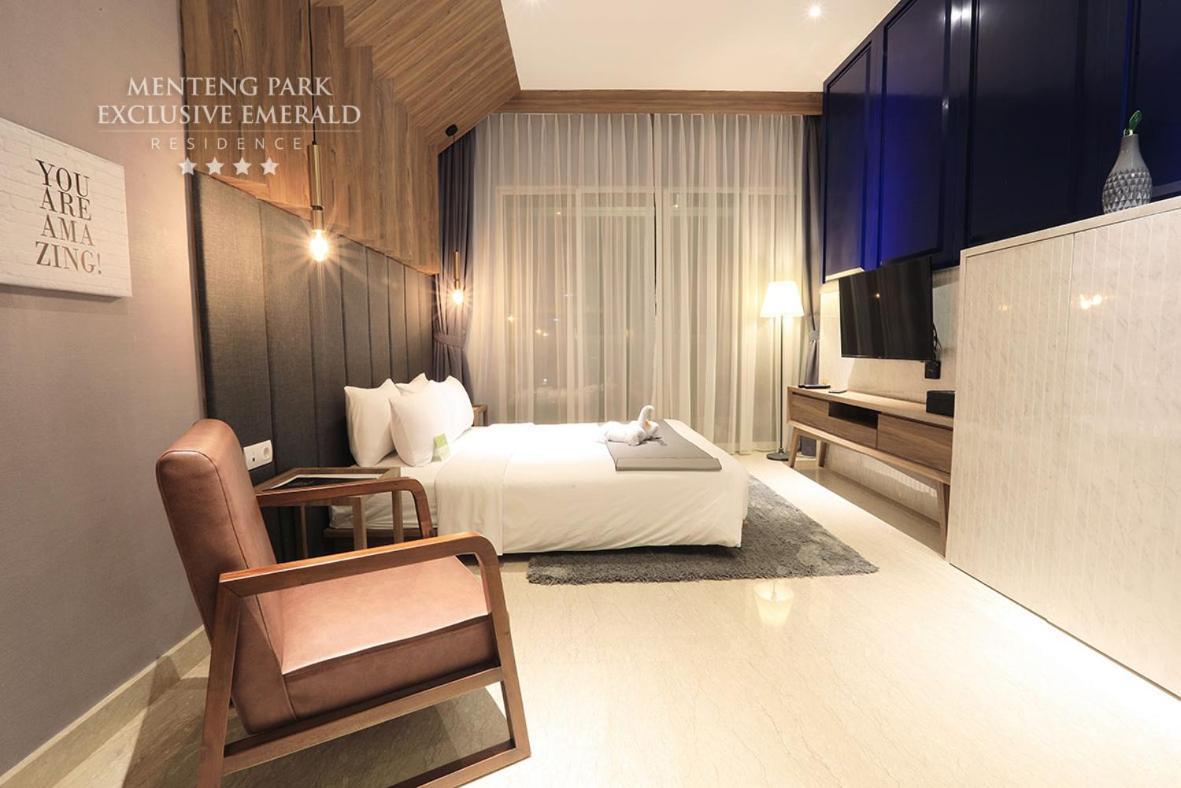 Menteng Park Exclusive Emerald Jakarta Buitenkant foto
