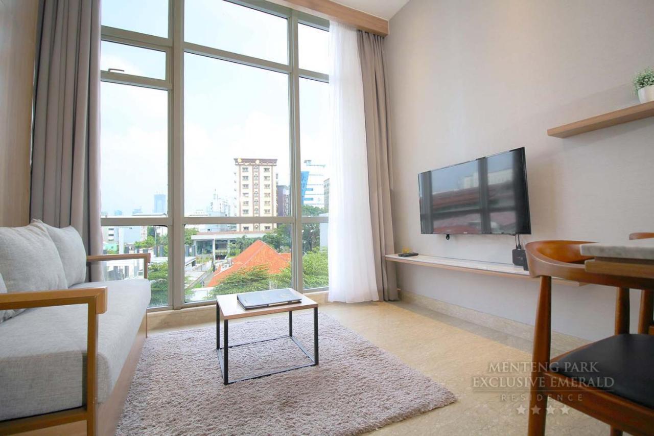 Menteng Park Exclusive Emerald Jakarta Buitenkant foto