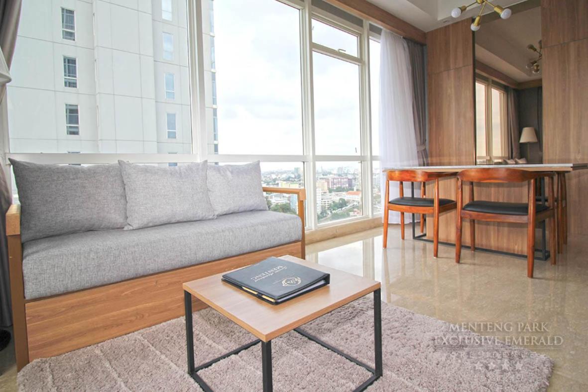 Menteng Park Exclusive Emerald Jakarta Buitenkant foto